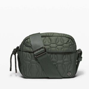 Lululemon Quilted Embrace Crossbody Bag in Smoked Spruce or Dark Green Like New